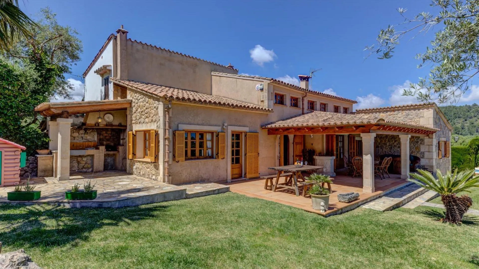 Villa Can Martin By Sealand Villas contacts