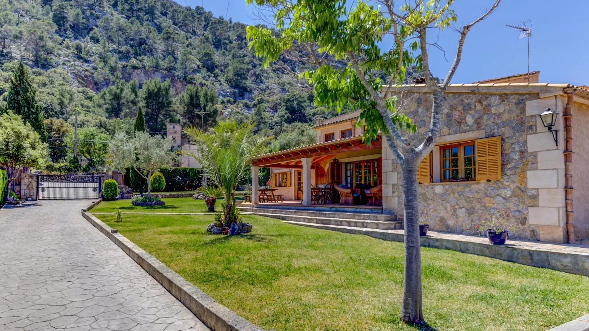 Villa Can Martin By Sealand Villas ポレンサ スペイン