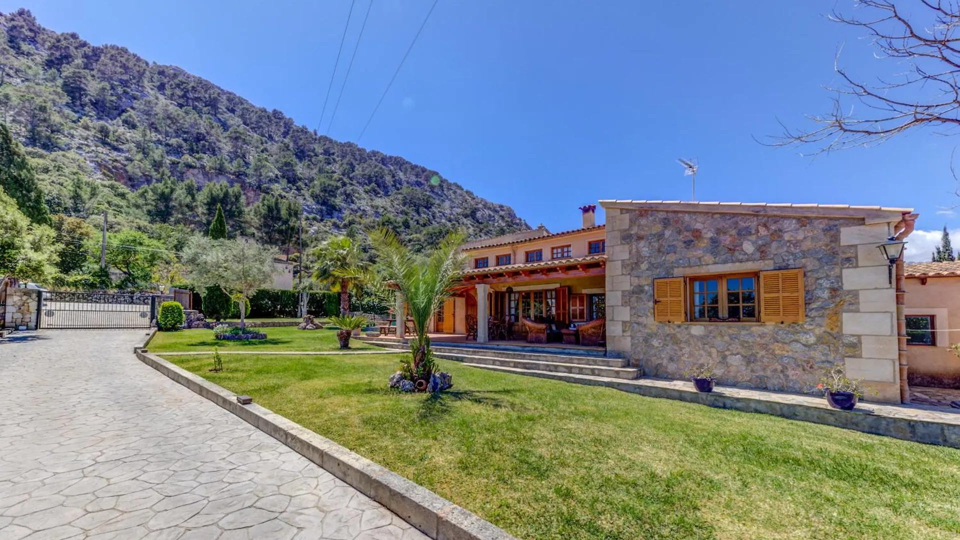 Villa Can Martin By Sealand Villas ポレンサ
